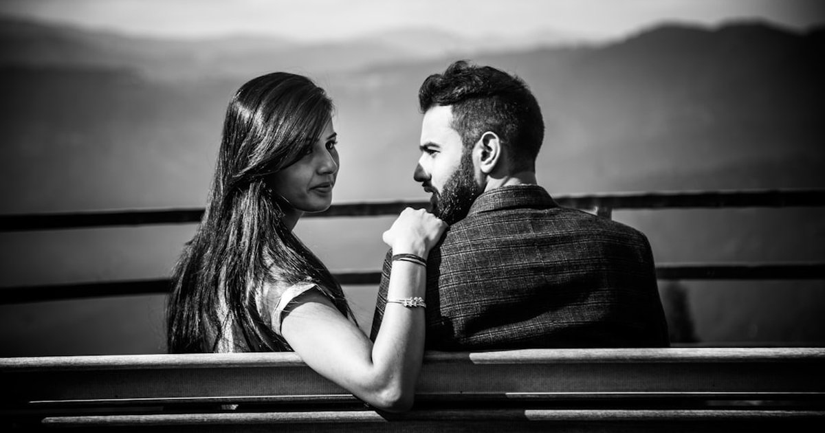 Love bombing in narcissistic relationships: escape & recover